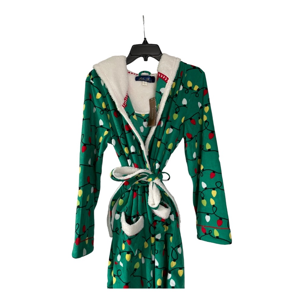 NWT Blue Rain Francesca’s Collections holiday lights bathrobe. Christmas lights